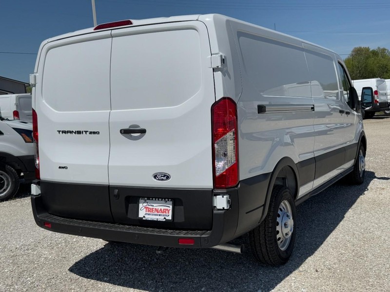 Ford Transit Cargo Van Vehicle Image 03
