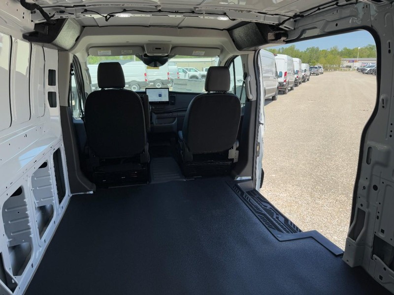 Ford Transit Cargo Van Vehicle Image 07