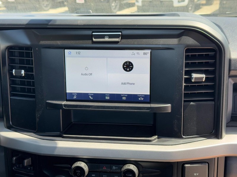 Ford Super Duty F-450 DRW Vehicle Image 08