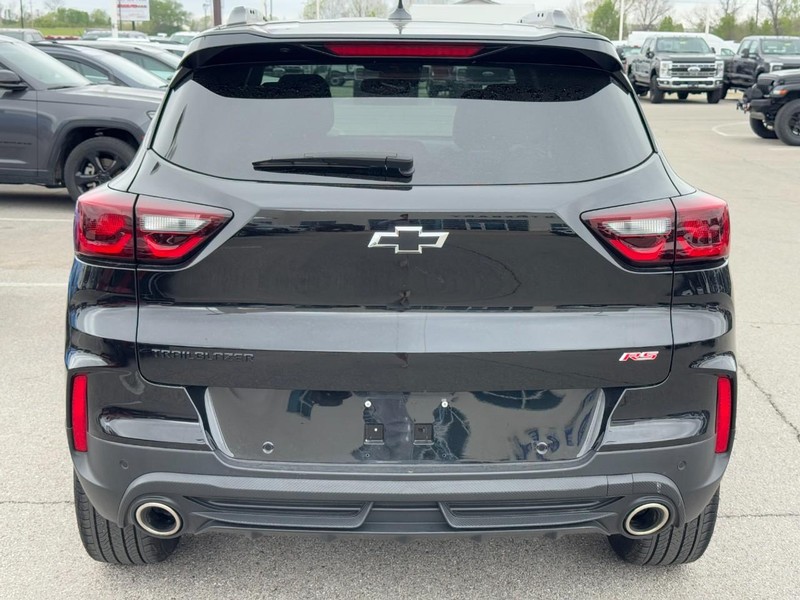 Chevrolet TrailBlazer Vehicle Full-screen Gallery Image 4