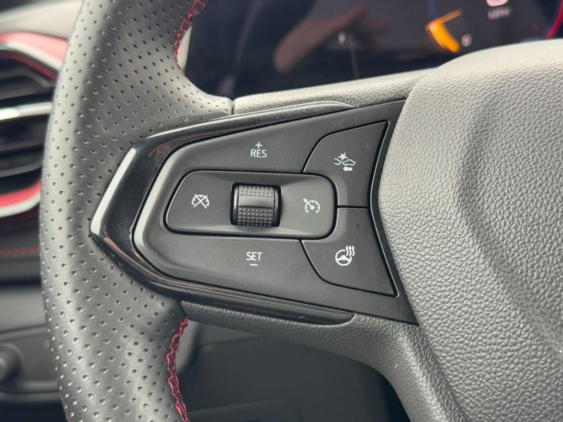 Chevrolet TrailBlazer Vehicle Full-screen Gallery Image 16