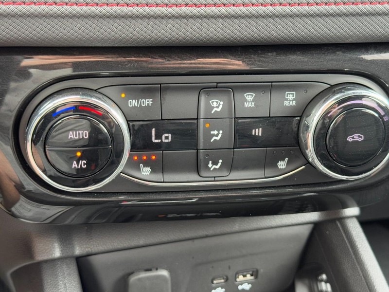 Chevrolet TrailBlazer Vehicle Full-screen Gallery Image 19