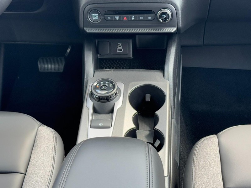 Ford Bronco Sport Vehicle Full-screen Gallery Image 9