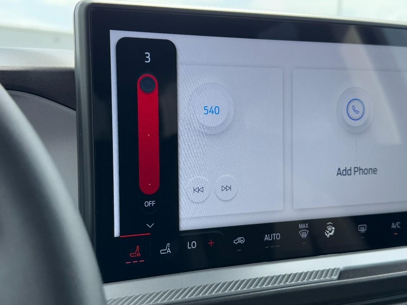 Ford Bronco Sport Vehicle Full-screen Gallery Image 14