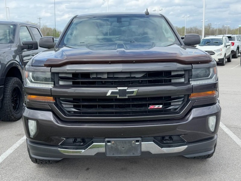 Chevrolet Silverado 1500 Vehicle Full-screen Gallery Image 8