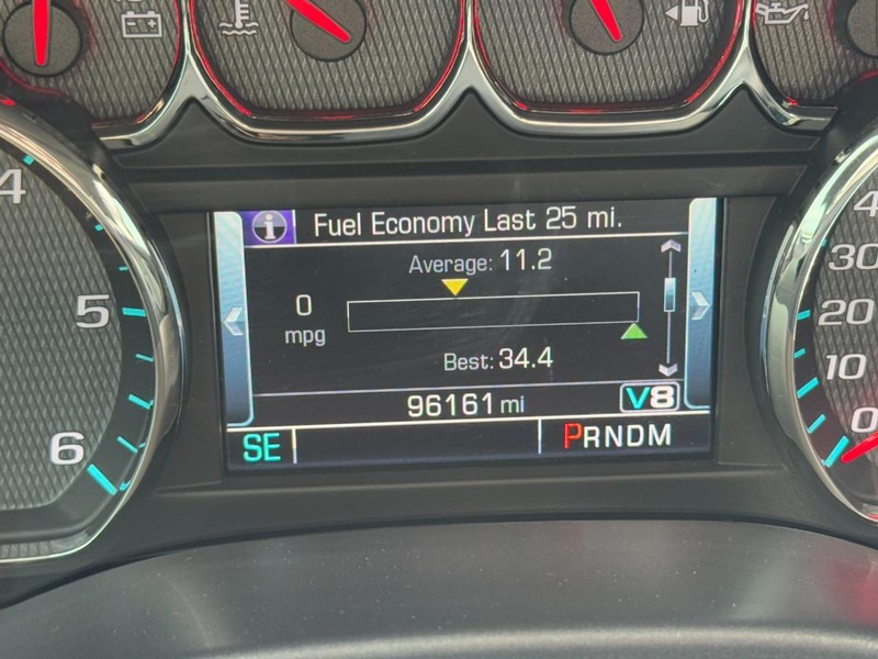 Chevrolet Silverado 1500 Vehicle Full-screen Gallery Image 18