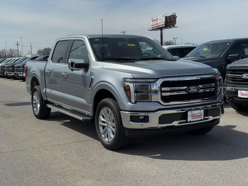 Ford F-150 Vehicle Full-screen Gallery Image 2