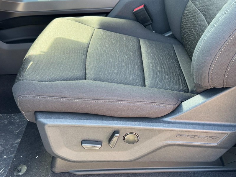 Ford F-150 Vehicle Image 15