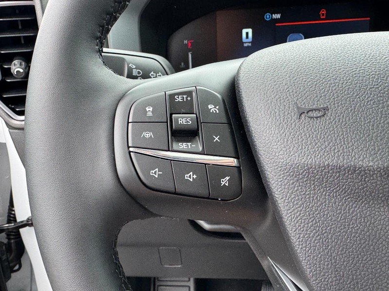 Ford Bronco Sport Vehicle Full-screen Gallery Image 11