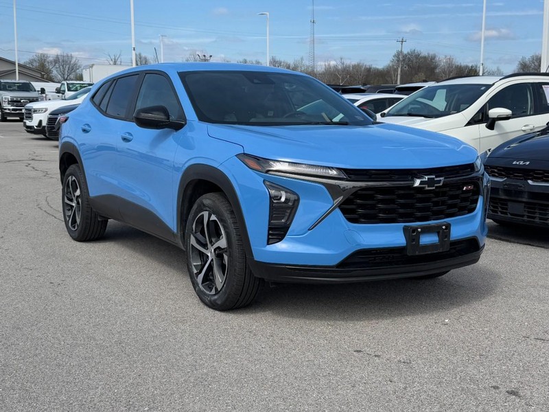 Chevrolet Trax Vehicle Full-screen Gallery Image 2