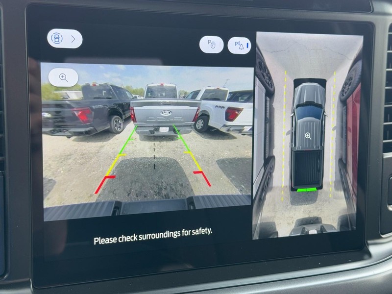 Ford F-150 Vehicle Full-screen Gallery Image 15