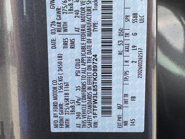 Ford F-150 Vehicle Full-screen Gallery Image 15