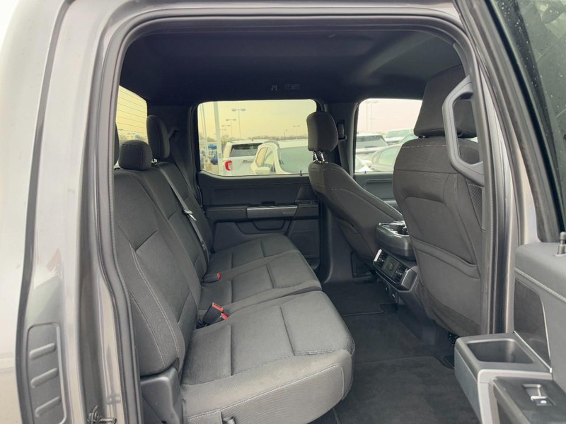 Ford F-150 Vehicle Image 10