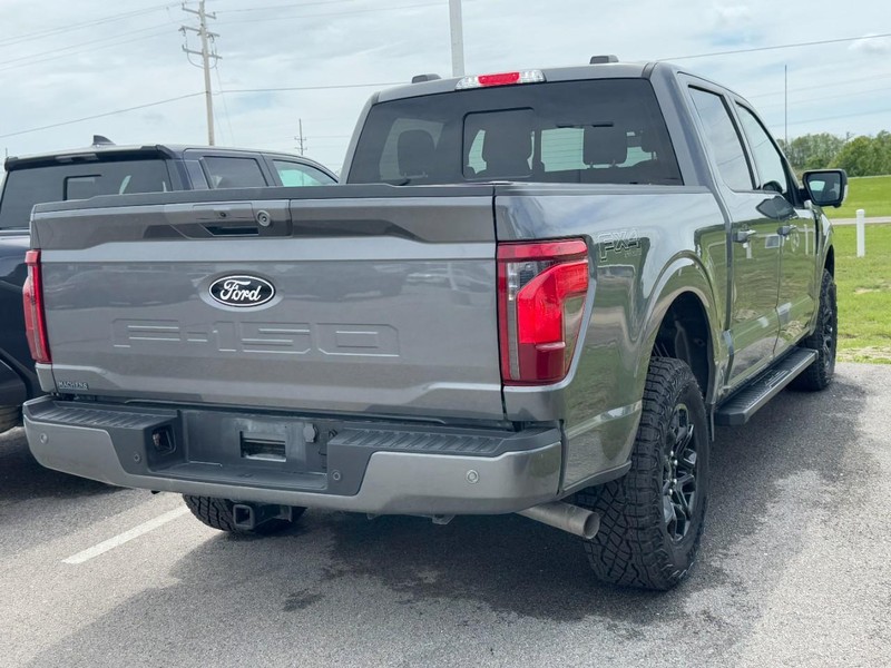 Ford F-150 Vehicle Image 03