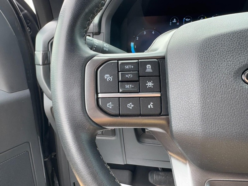 Ford F-150 Vehicle Image 16