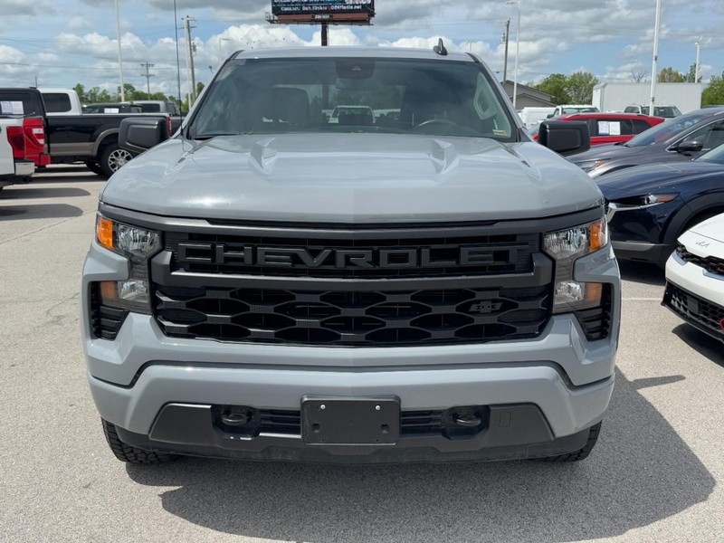 Chevrolet Silverado 1500 Vehicle Full-screen Gallery Image 08