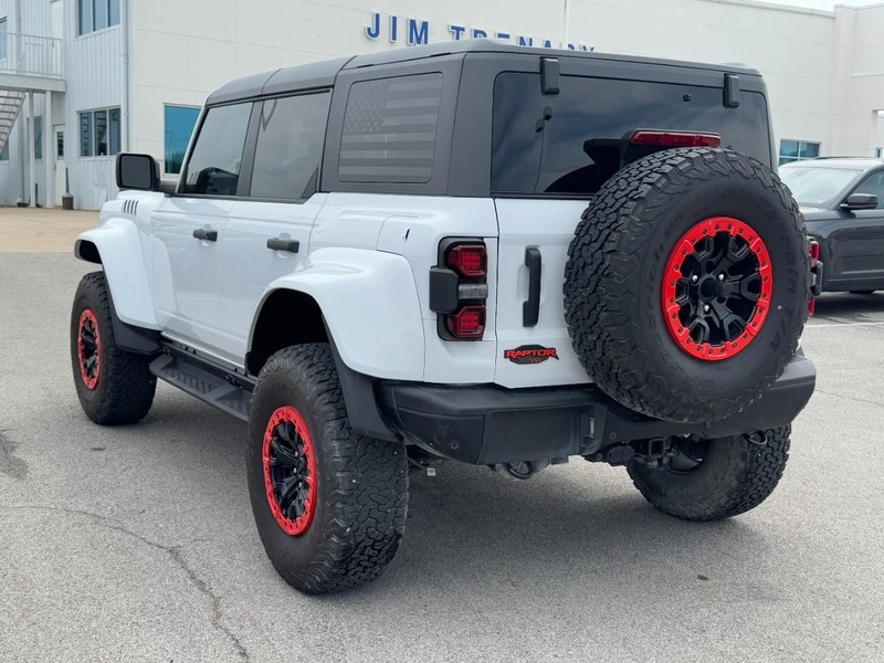 Ford Bronco Vehicle Image 06