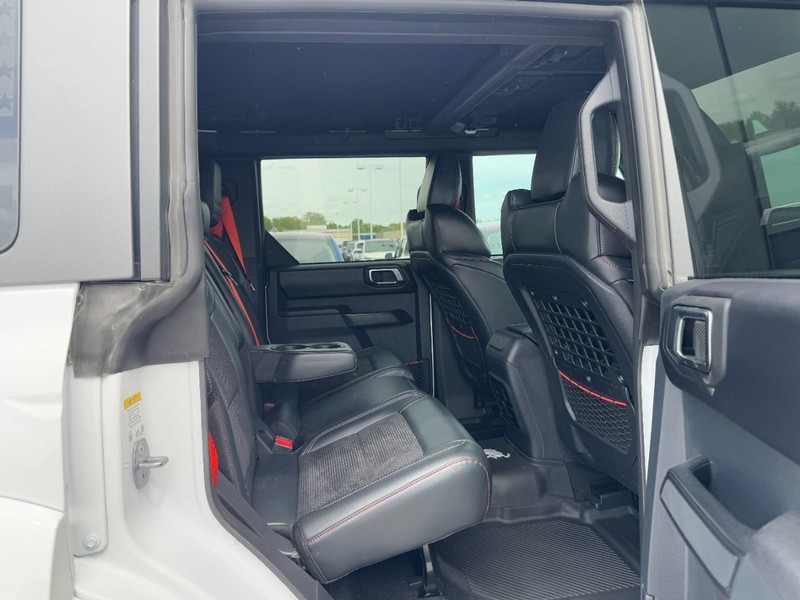 Ford Bronco Vehicle Image 10