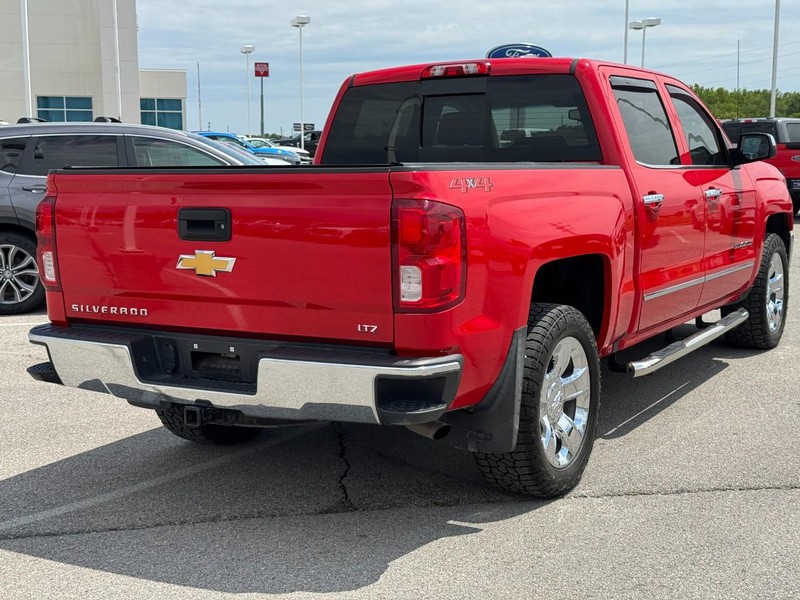 Chevrolet Silverado 1500 Vehicle Image 03