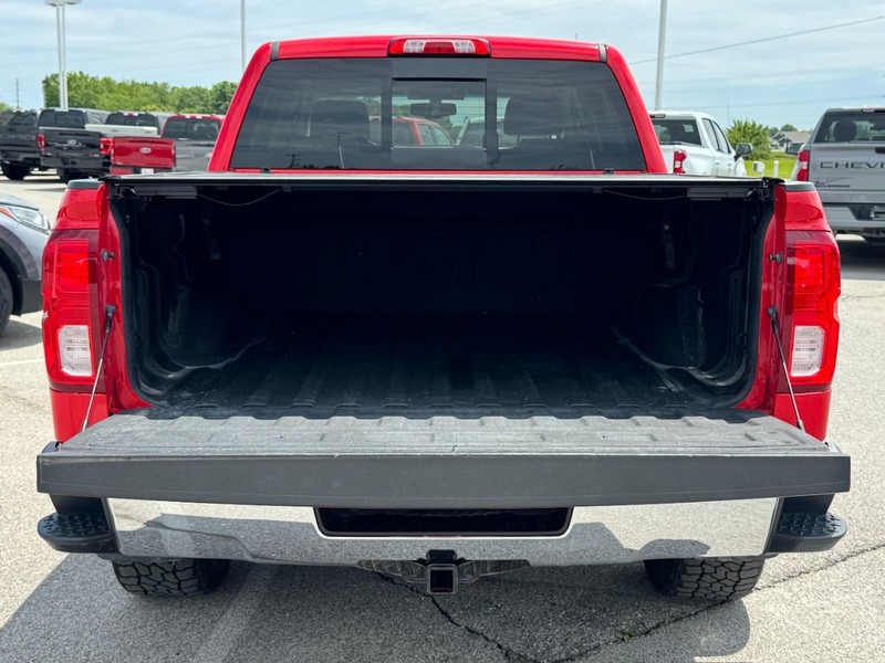 Chevrolet Silverado 1500 Vehicle Image 05