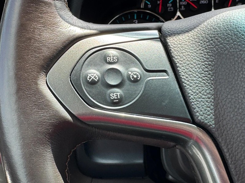 Chevrolet Silverado 1500 Vehicle Image 17
