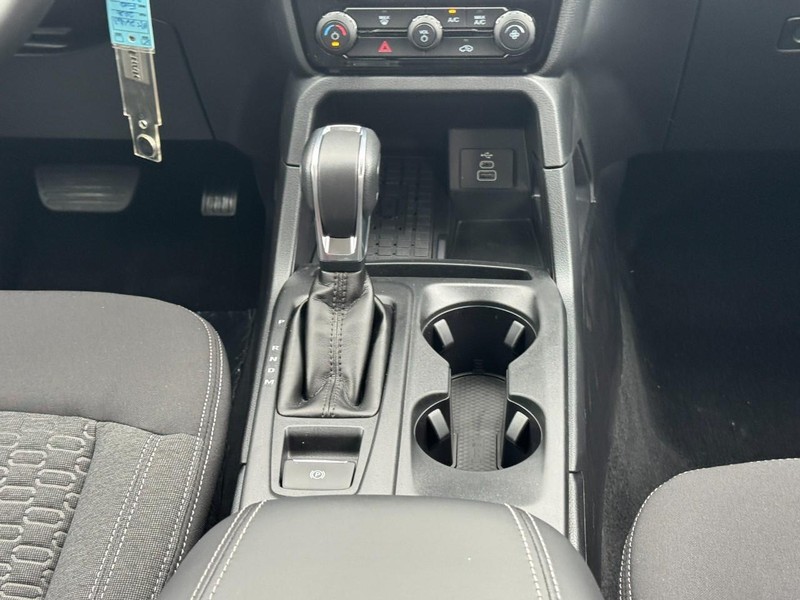 Ford Ranger Vehicle Image 09