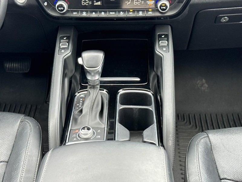 Kia Telluride Vehicle Image 15