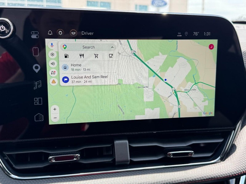 Chevrolet Equinox Vehicle Full-screen Gallery Image 21