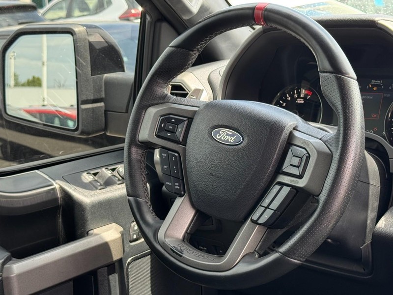 Ford F-150 Vehicle Image 12