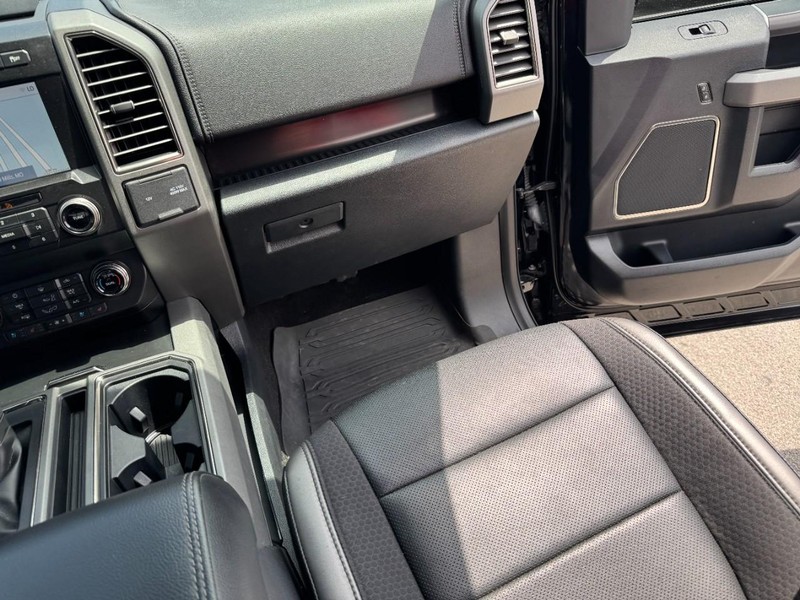 Ford F-150 Vehicle Image 15