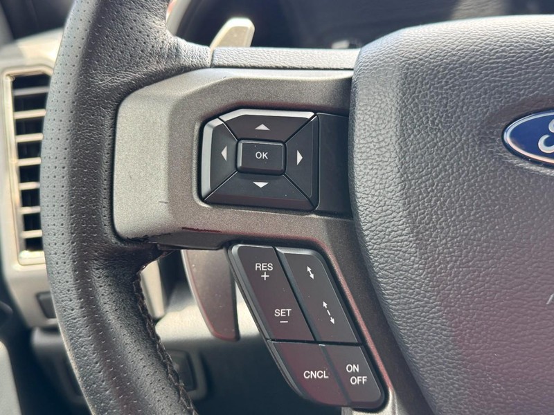 Ford F-150 Vehicle Image 17