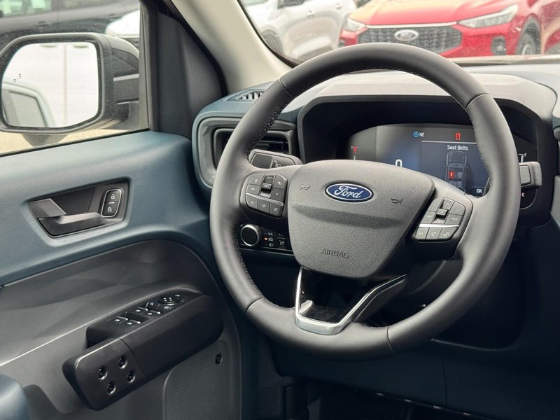 Ford Maverick Vehicle Image 07