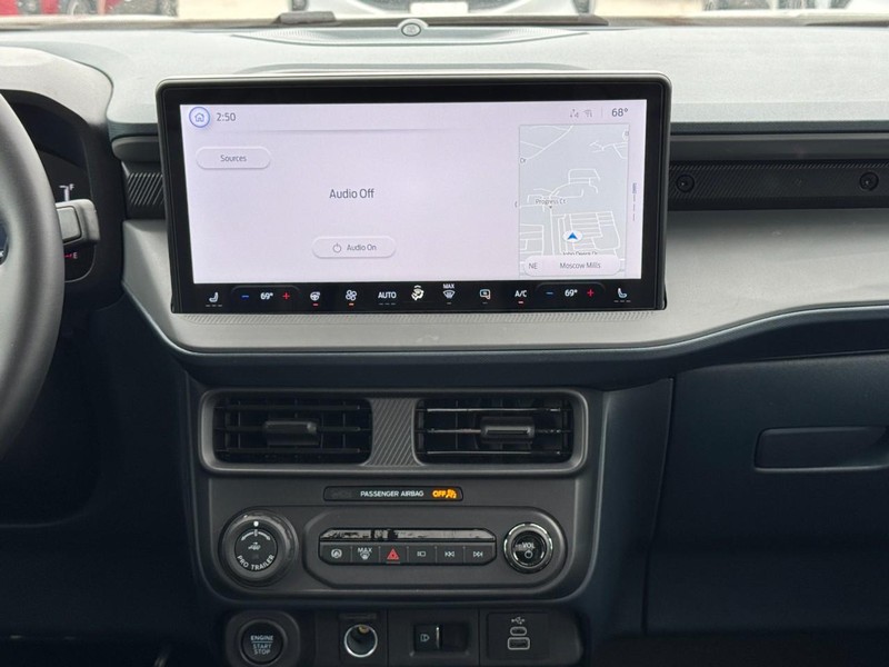 Ford Maverick Vehicle Image 08