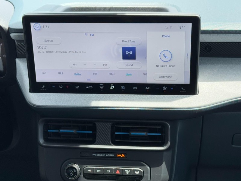 Ford Maverick Vehicle Image 08