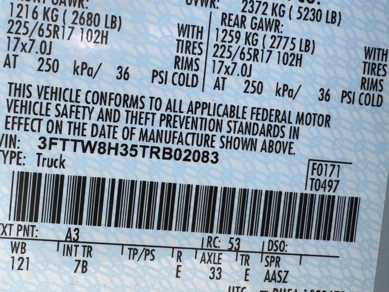 Ford Maverick Vehicle Image 16