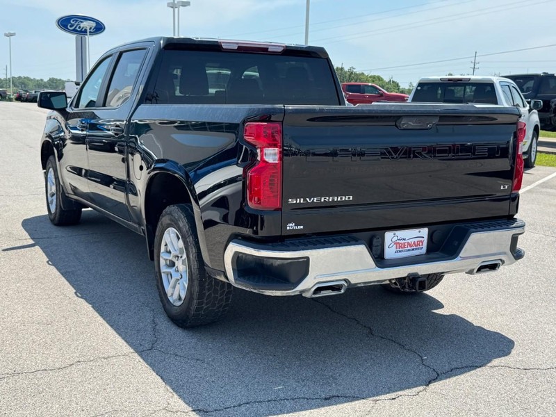 Chevrolet Silverado 1500 Vehicle Full-screen Gallery Image 06