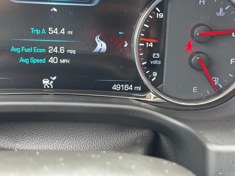 GMC Acadia Vehicle Full-screen Gallery Image 19