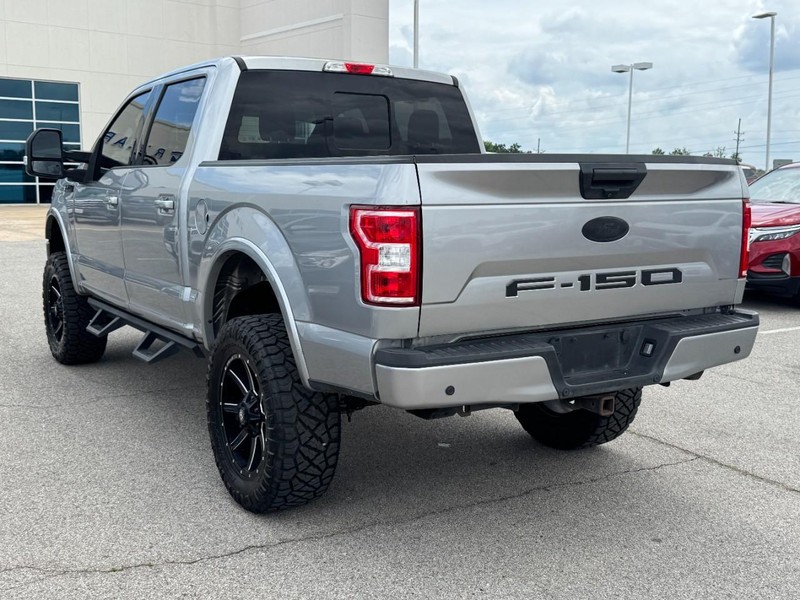 Ford F-150 Vehicle Full-screen Gallery Image 6