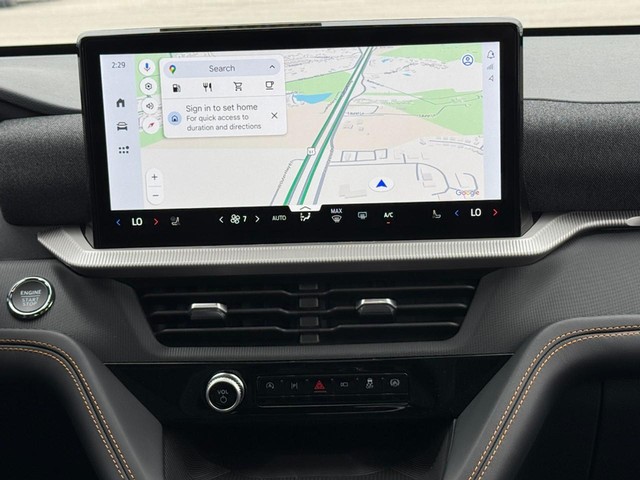 Ford Explorer Vehicle Image 09