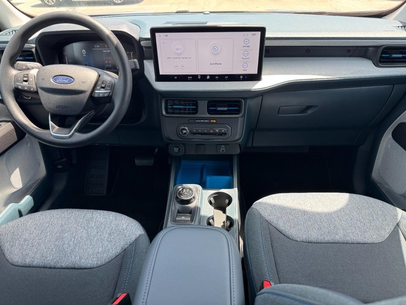 Ford Maverick Vehicle Image 06