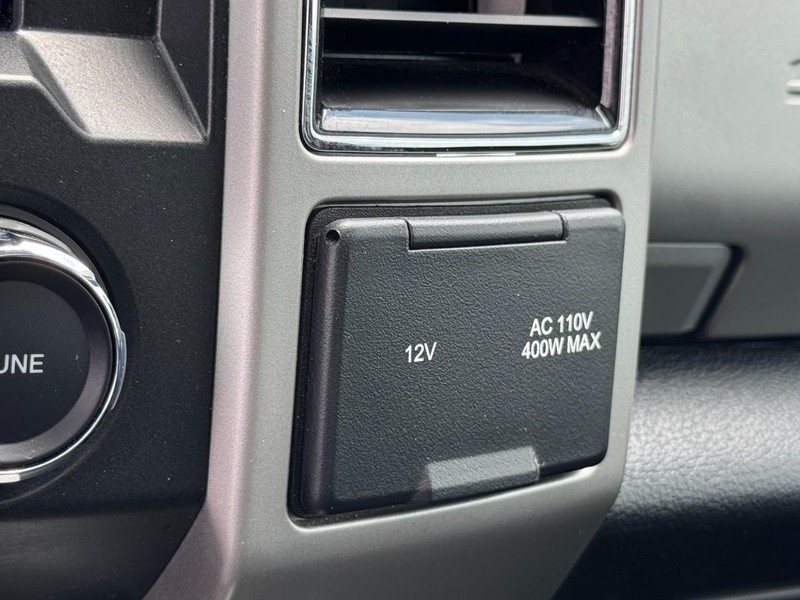 Ford Super Duty F-250 SRW Vehicle Image 20