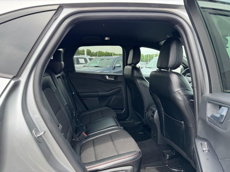 Ford Escape Vehicle Image 10