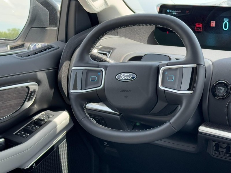 Ford Expedition Max Vehicle Image 08