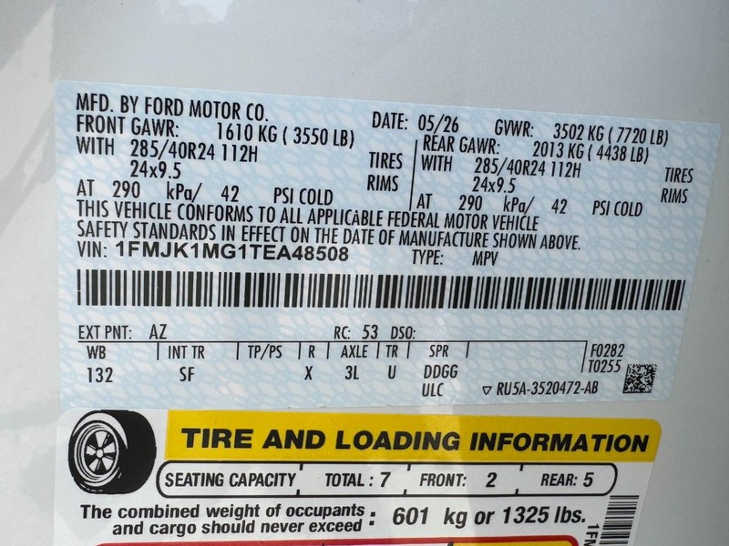 Ford Expedition Max Vehicle Image 18