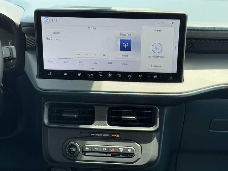 Ford Maverick Vehicle Image 08