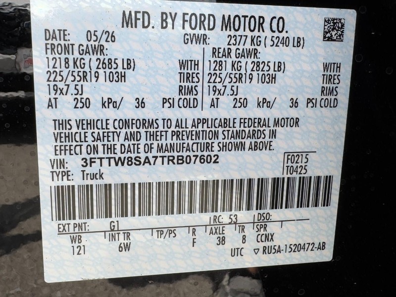 Ford Maverick Vehicle Full-screen Gallery Image 16