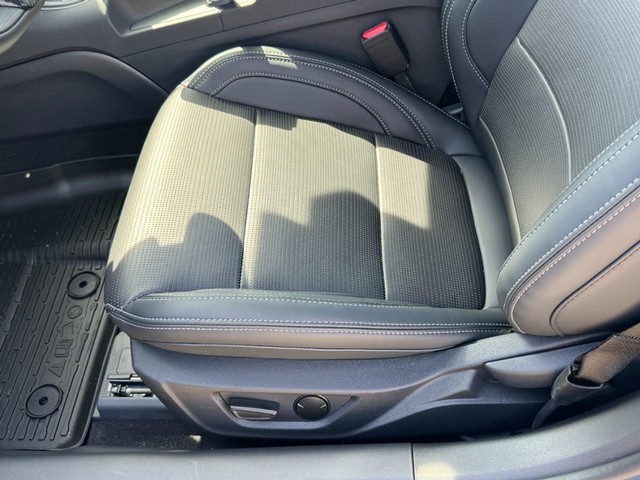 Ford Mustang Vehicle Full-screen Gallery Image 20