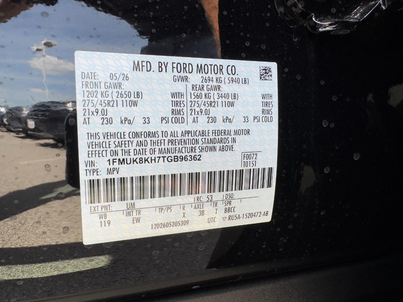 Ford Explorer Vehicle Image 19