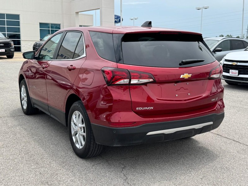 Chevrolet Equinox Vehicle Full-screen Gallery Image 06
