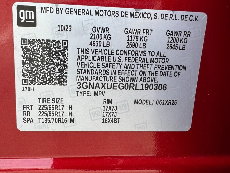 Chevrolet Equinox Vehicle Full-screen Gallery Image 23